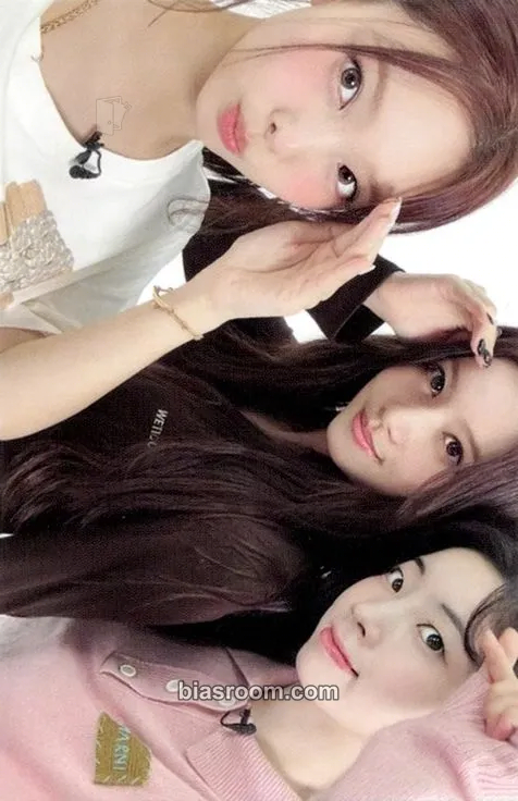 THIS IS FOR Photocard - TWICE - TWICE K-pop photocard