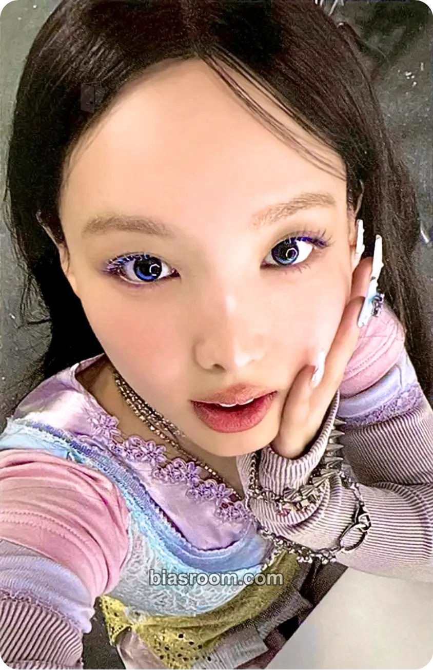 Nayeon THIS IS FOR Photocard - TWICE - TWICE K-pop photocard