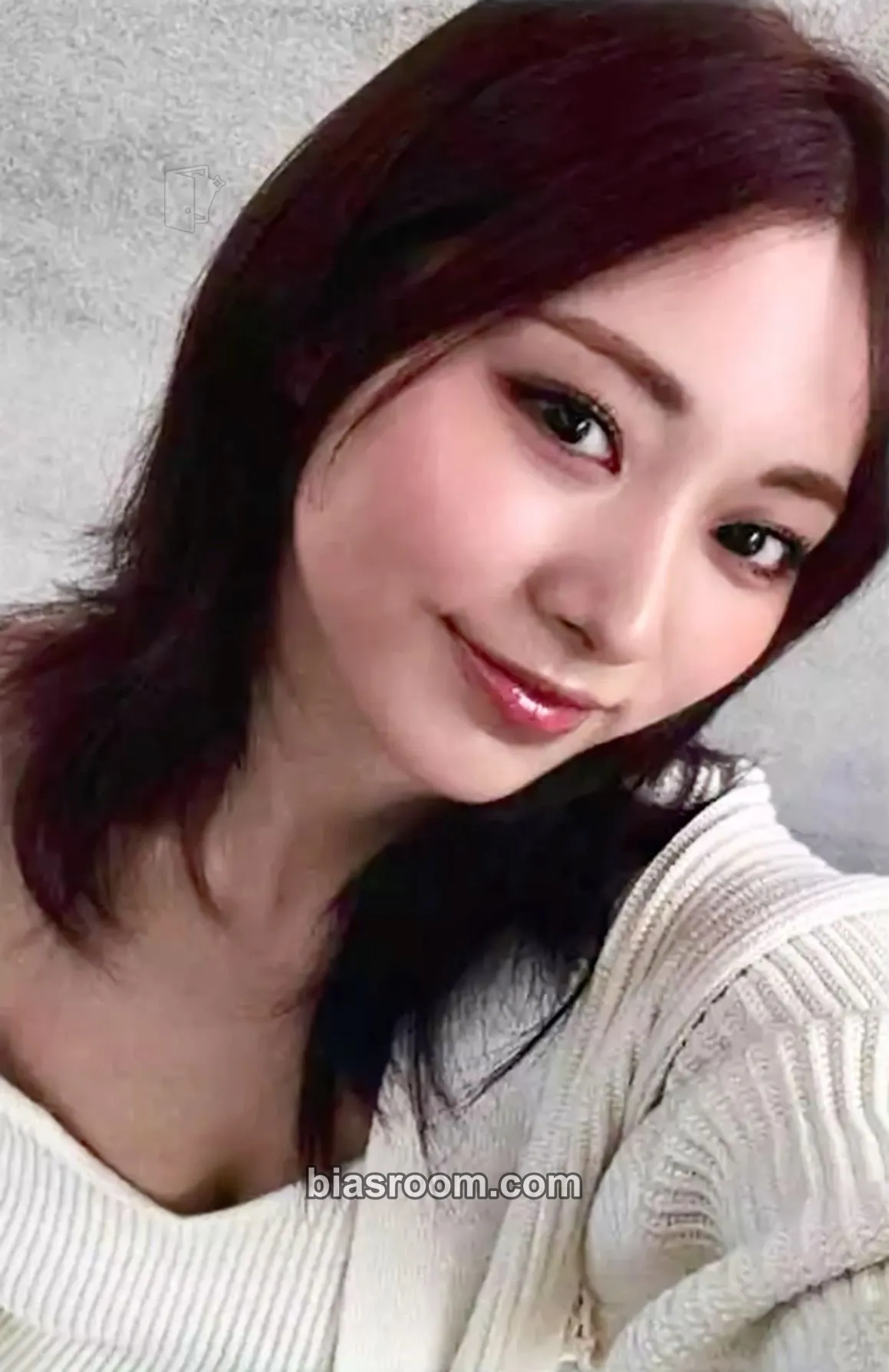 Tzuyu abouTZU Photocard - TWICE - TWICE K-pop photocard
