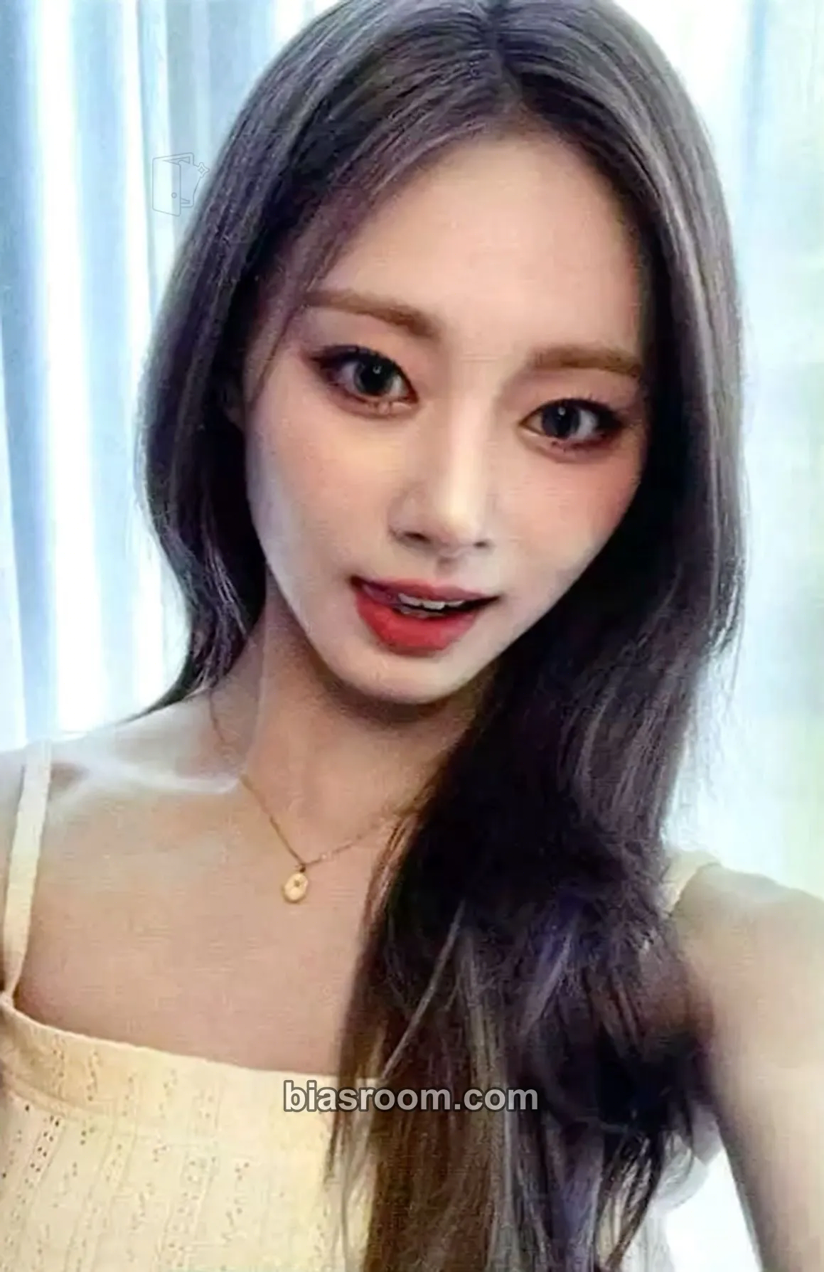 Tzuyu abouTZU Photocard - TWICE - TWICE K-pop photocard