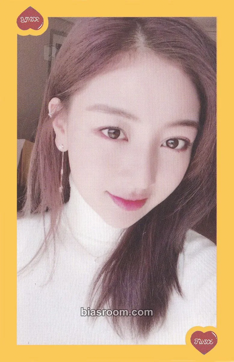 Jihyo What is Love? Photocard - TWICE - TWICE K-pop photocard