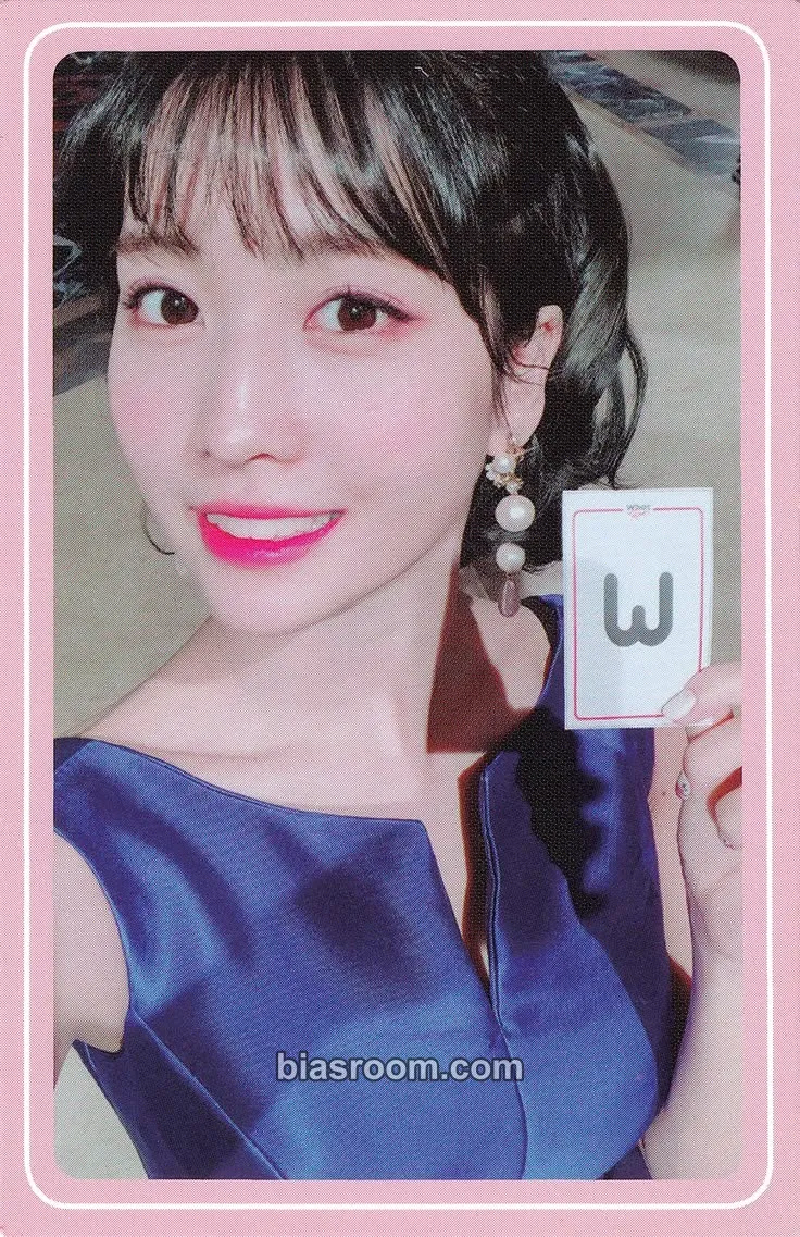 Momo What is Love? Photocard - TWICE - TWICE K-pop photocard