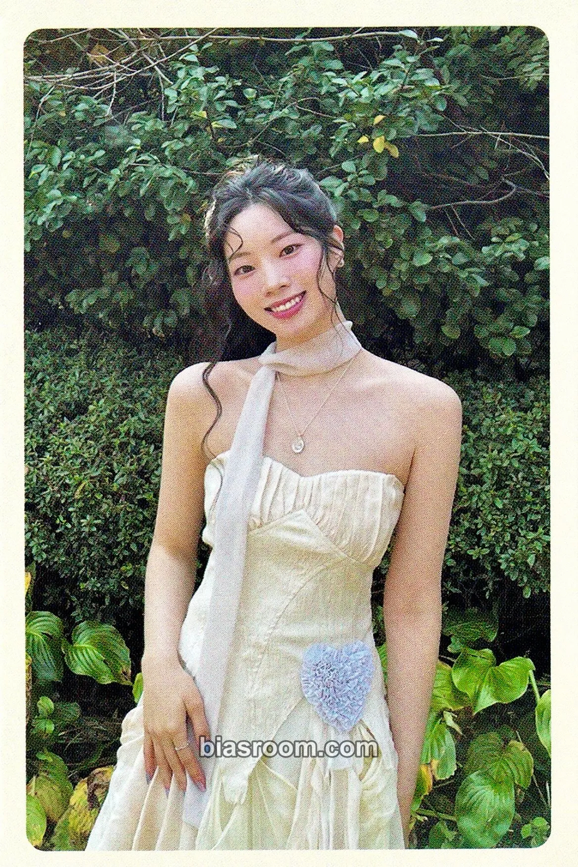 Dahyun With YOU-th Photocard - TWICE - TWICE K-pop photocard