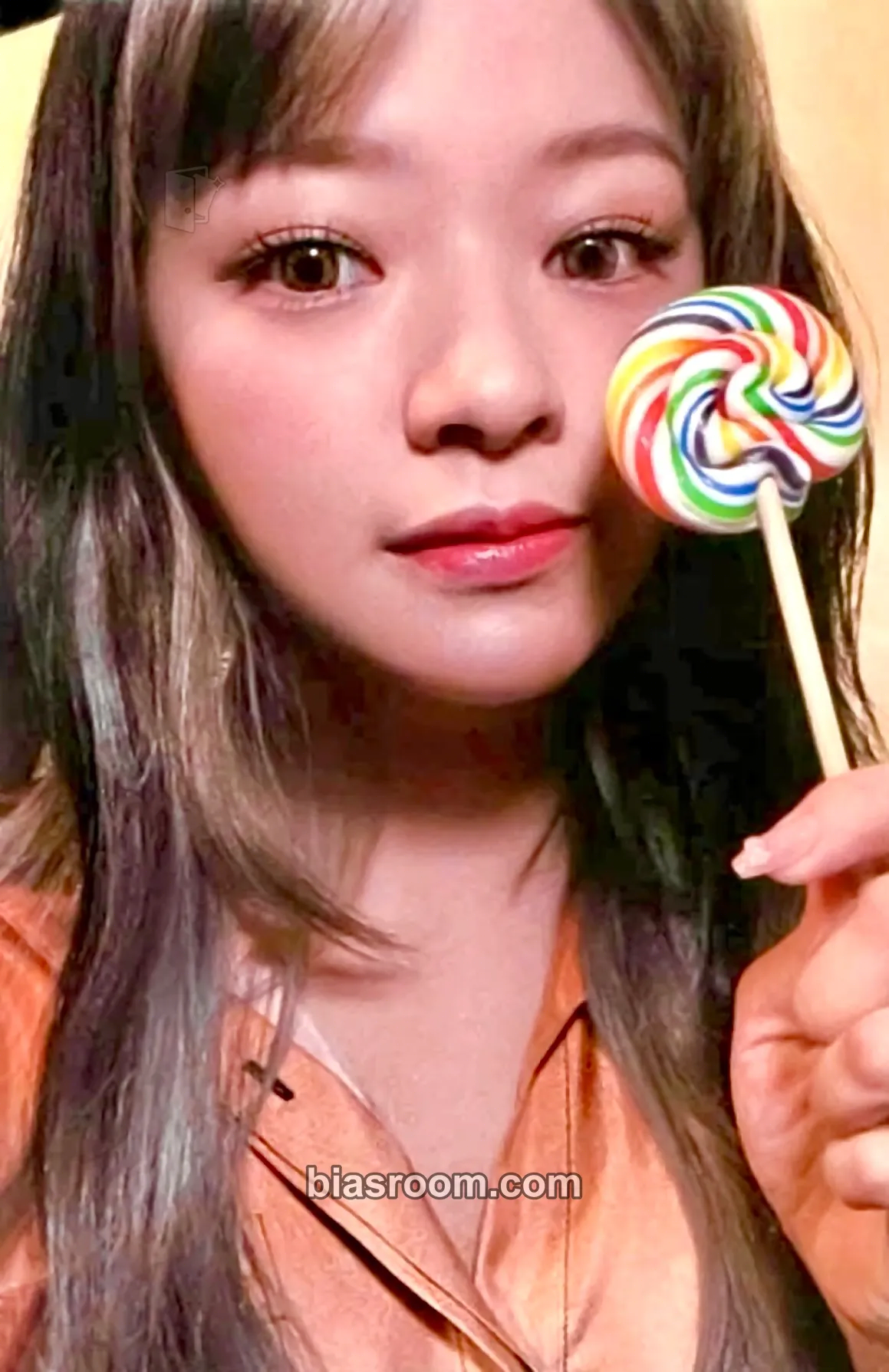 Jeongyeon With YOU-th Photocard - TWICE - TWICE K-pop photocard
