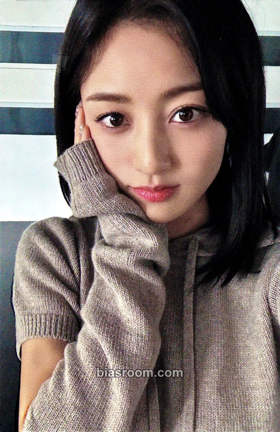 Jihyo With YOU-th Photocard - TWICE - TWICE K-pop photocard
