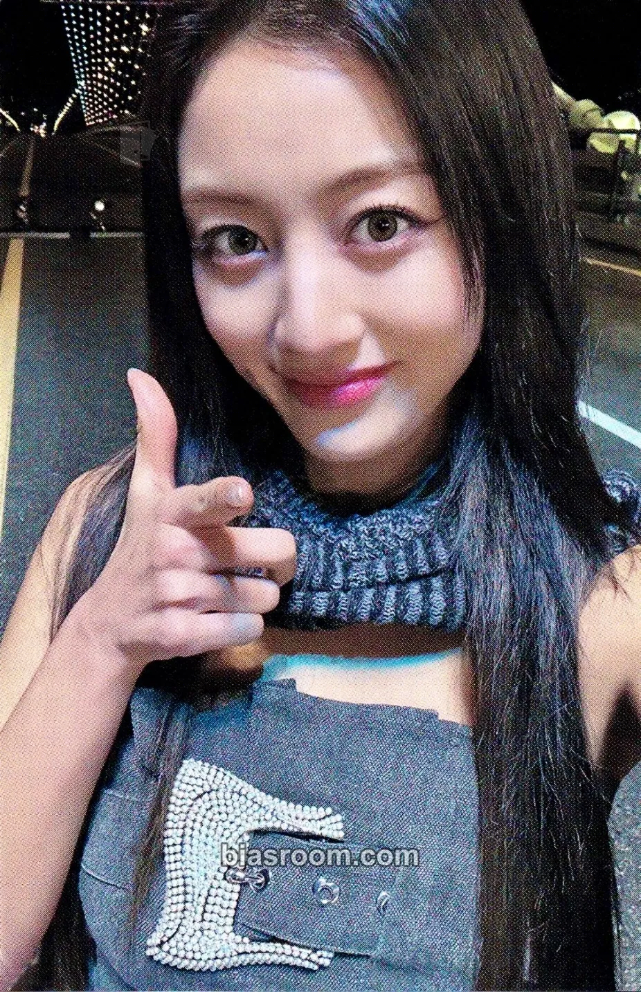 Jihyo With YOU-th Photocard - TWICE - TWICE K-pop photocard