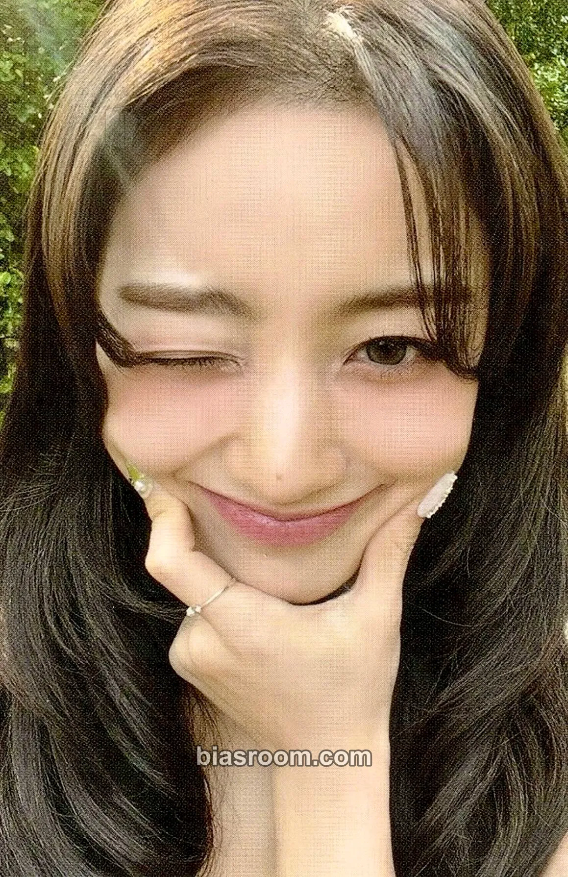 Jihyo With YOU-th Photocard - TWICE - TWICE K-pop photocard
