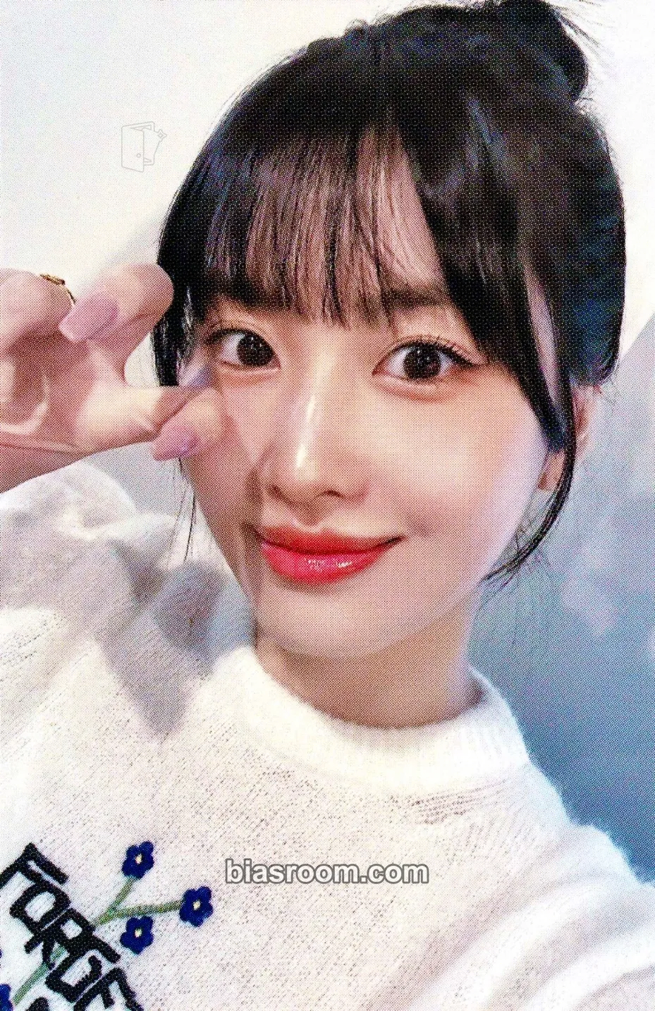 Momo With YOU-th Photocard - TWICE - TWICE K-pop photocard
