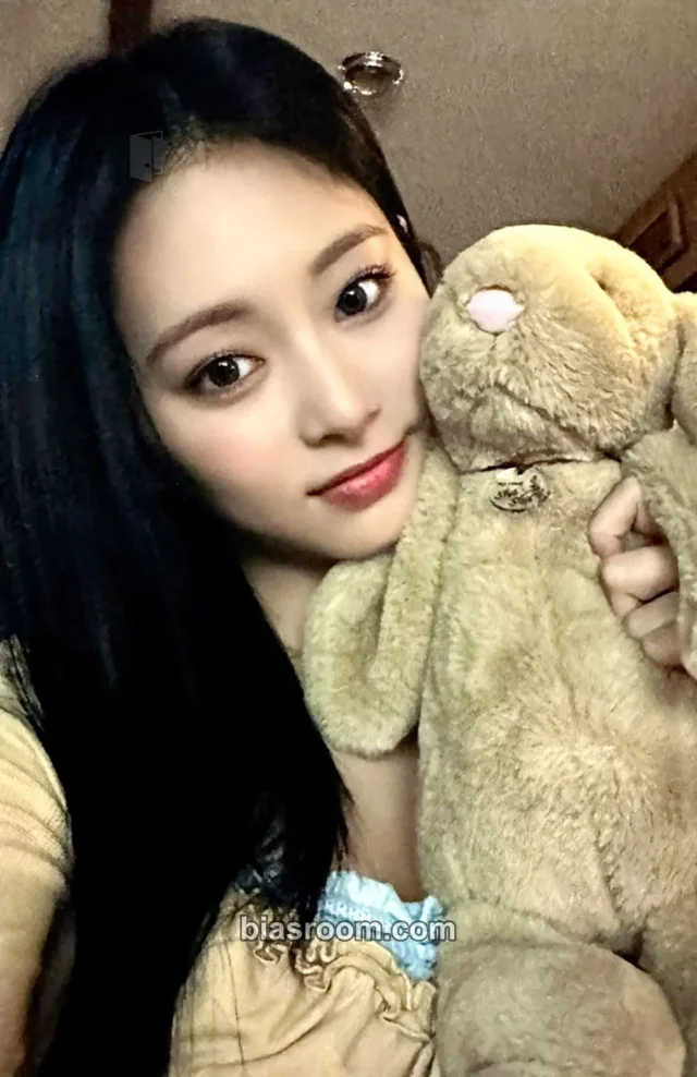 TWICE-Tzuyu-Album-with you-th