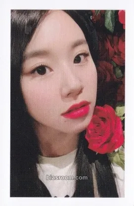 Chaeyoung YES or YES Photocard - TWICE - TWICE K-pop photocard