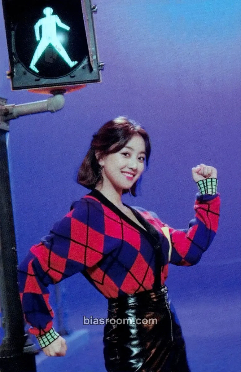 Jihyo YES or YES Photocard - TWICE - TWICE K-pop photocard