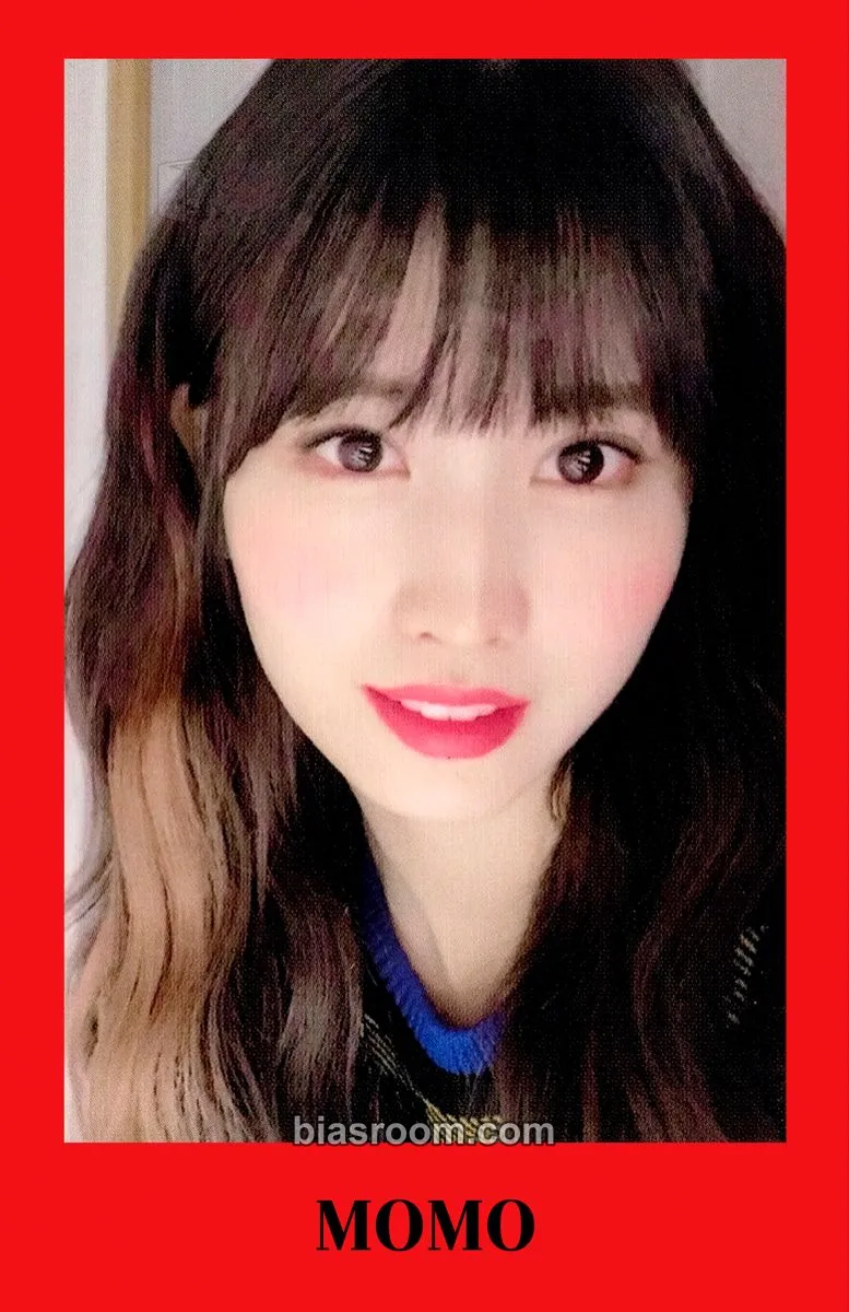 Momo YES or YES Photocard - TWICE - TWICE K-pop photocard