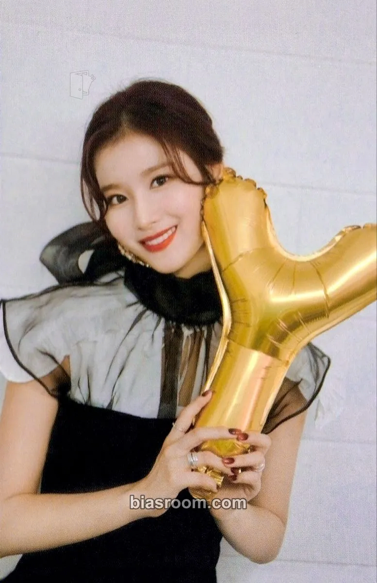 Sana YES or YES Photocard - TWICE - TWICE K-pop photocard