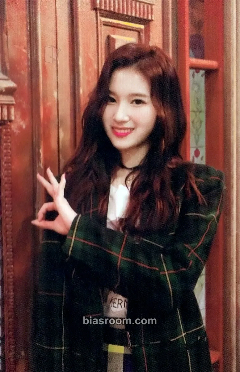 Sana YES or YES Photocard - TWICE - TWICE K-pop photocard