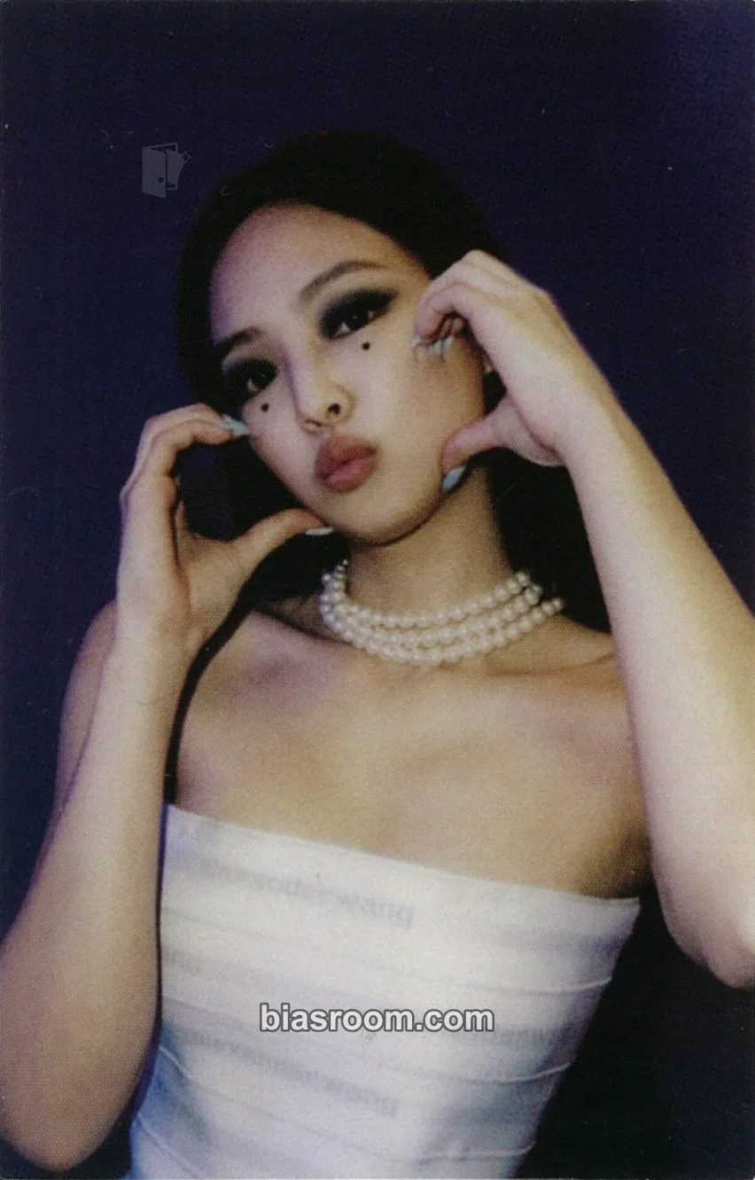Jennie THE ALBUM Photocard - BLACKPINK - BLACKPINK K-pop photocard