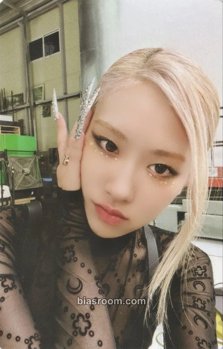 Rosé BORN PINK Photocard - BLACKPINK - BLACKPINK K-pop photocard