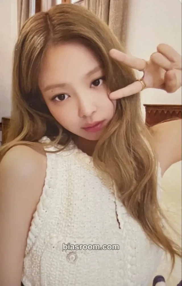 BLACKPINK-Jennie-Album-BORN PINK