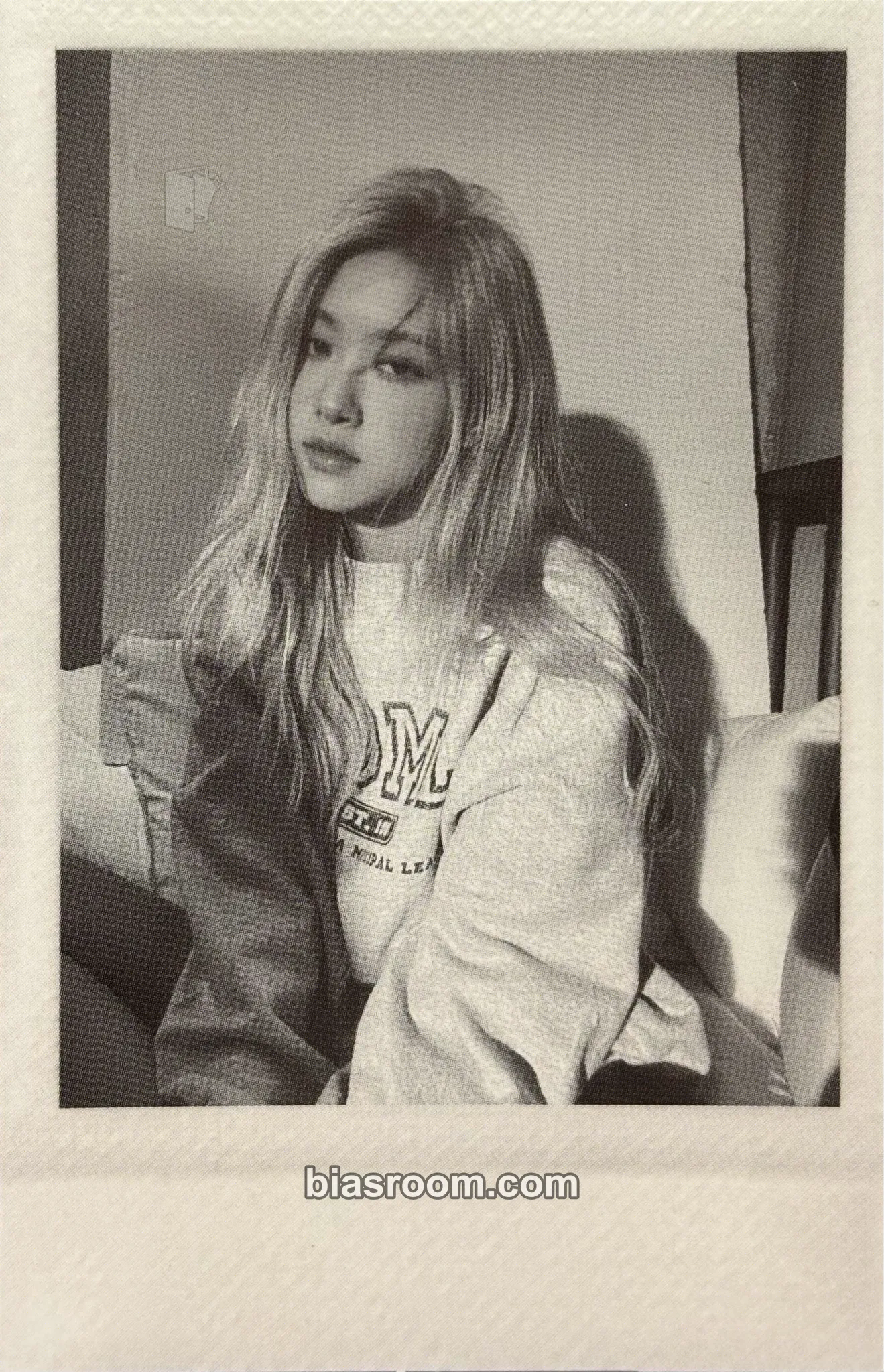 Rosé -R- (Rosé solo) Photocard - BLACKPINK - BLACKPINK K-pop photocard