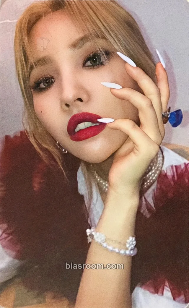 i-dle - Soyeon - Windy Album winner benefit ucube solo album event FPO