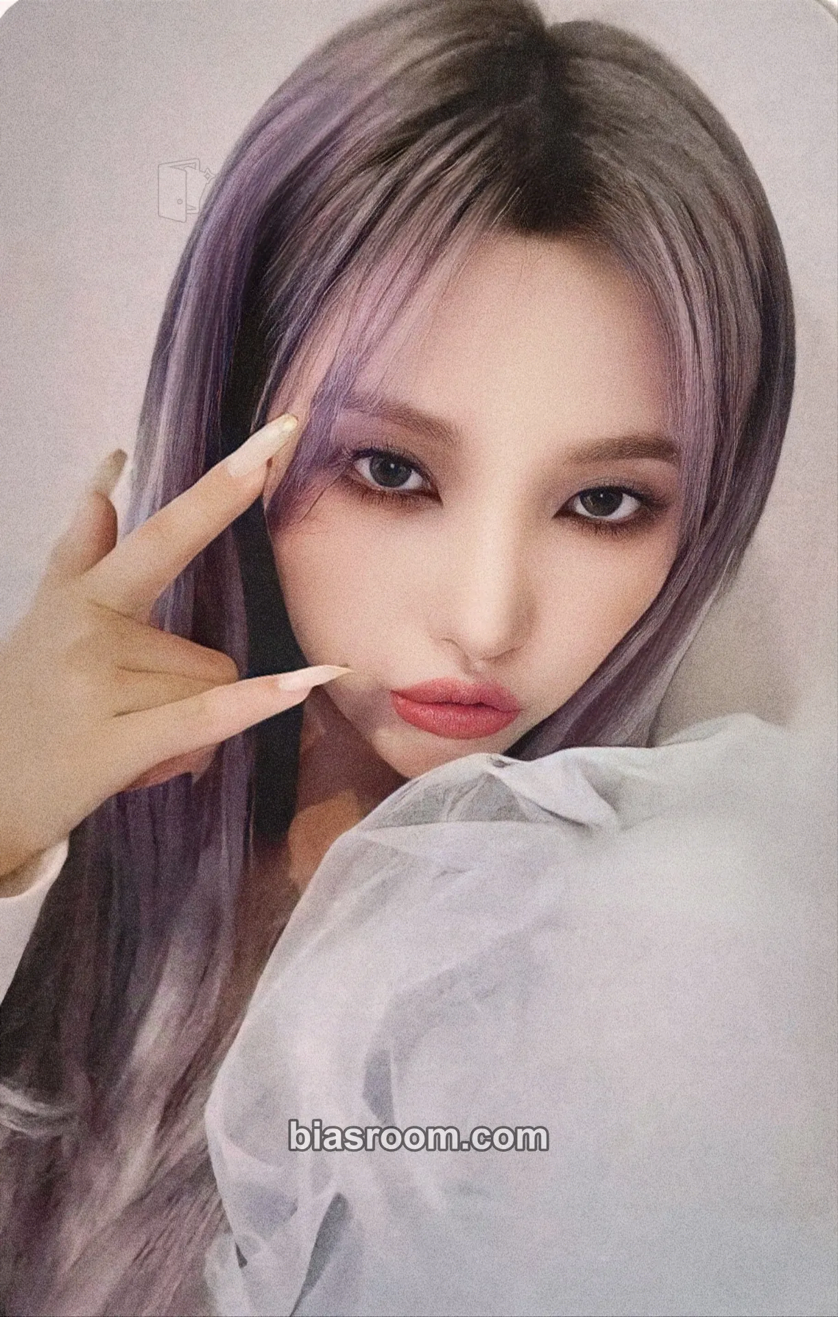 Soyeon I Burn Photocard - i-dle - i-dle K-pop photocard