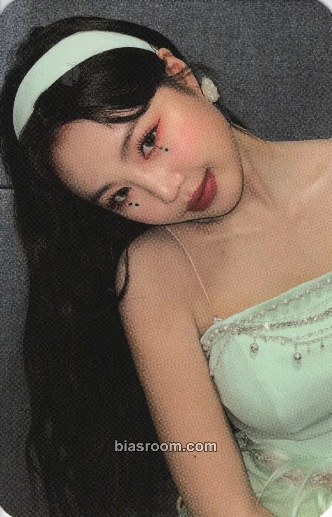 Soojin I Burn Photocard - i-dle - i-dle K-pop photocard