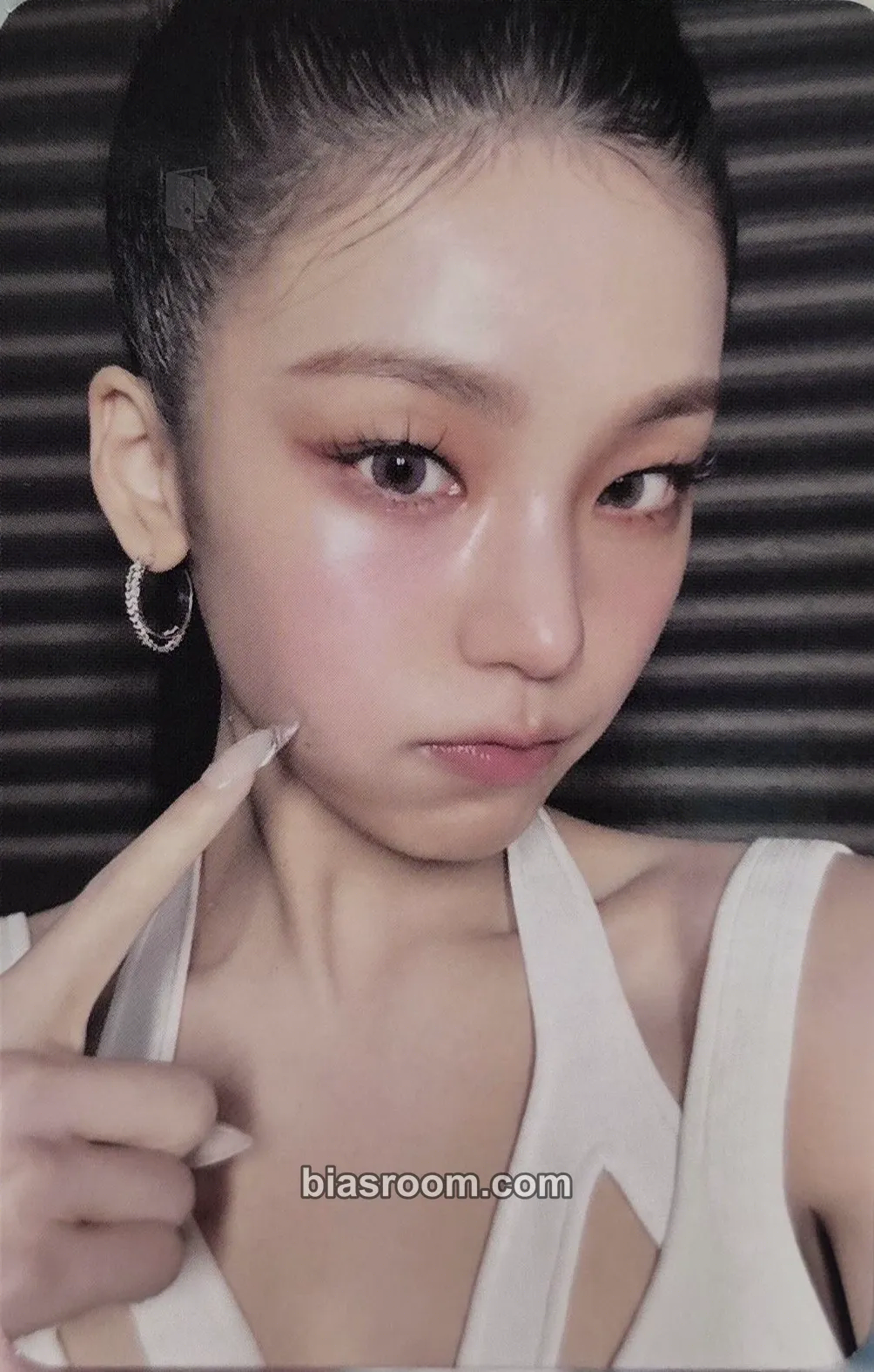 Yeji Air Photocard - ITZY - ITZY K-pop photocard