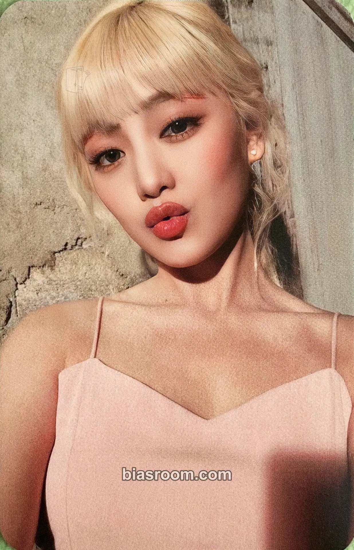 Minnie I Burn Photocard - i-dle - i-dle K-pop photocard