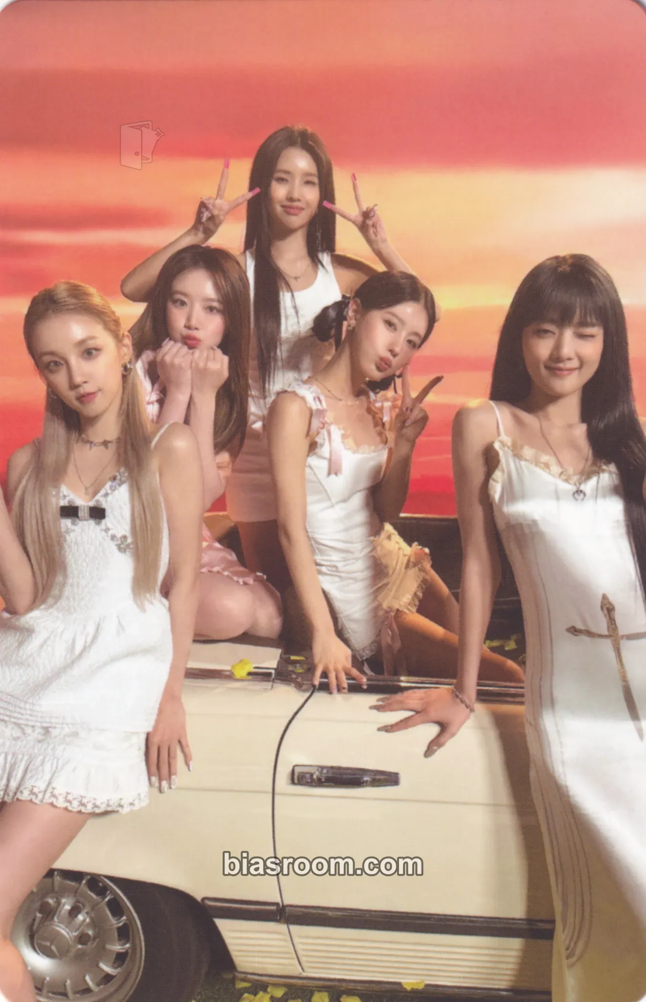 HEAT Photocard - i-dle - i-dle K-pop photocard