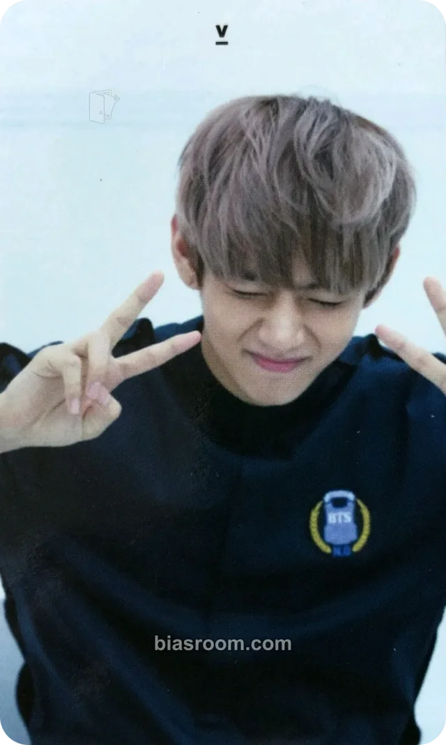 V BTS O!RUL8,2? K-pop photocard