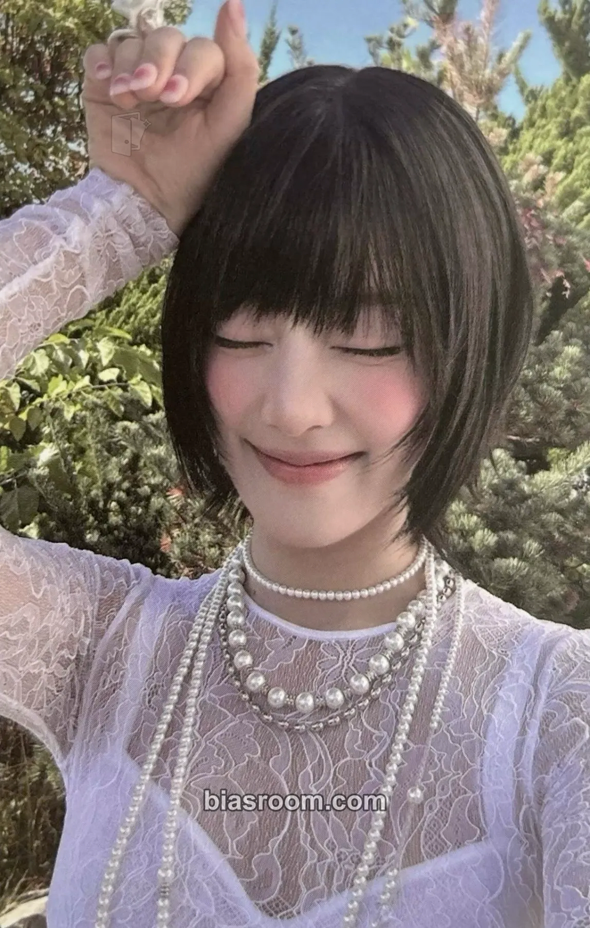 Minnie HER Photocard - i-dle - i-dle K-pop photocard