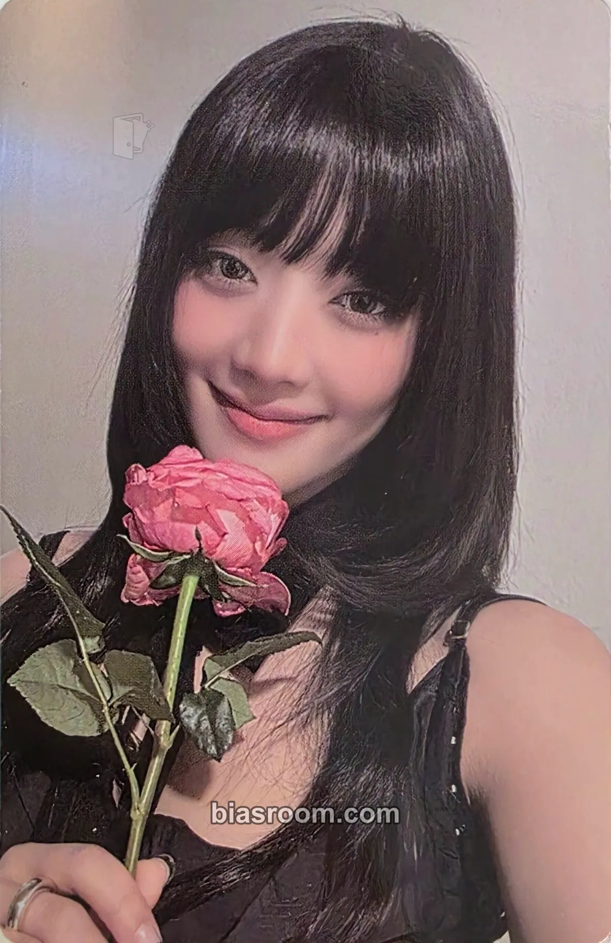 Minnie HER Photocard - i-dle - i-dle K-pop photocard