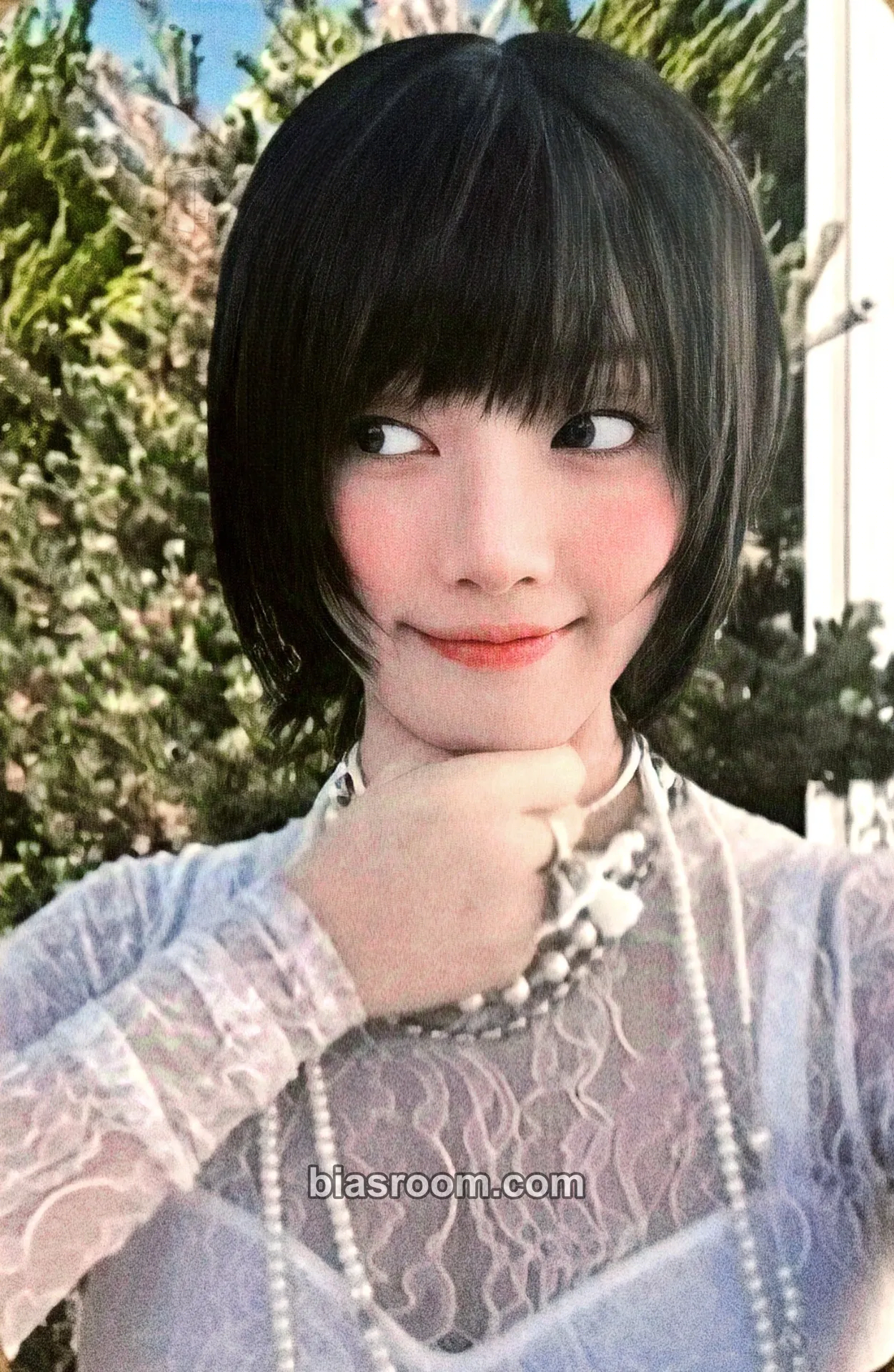 Minnie HER Photocard - i-dle - i-dle K-pop photocard