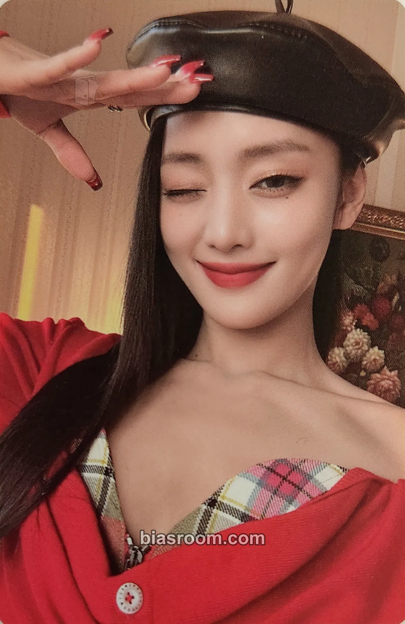 Minnie HER Photocard - i-dle - i-dle K-pop photocard