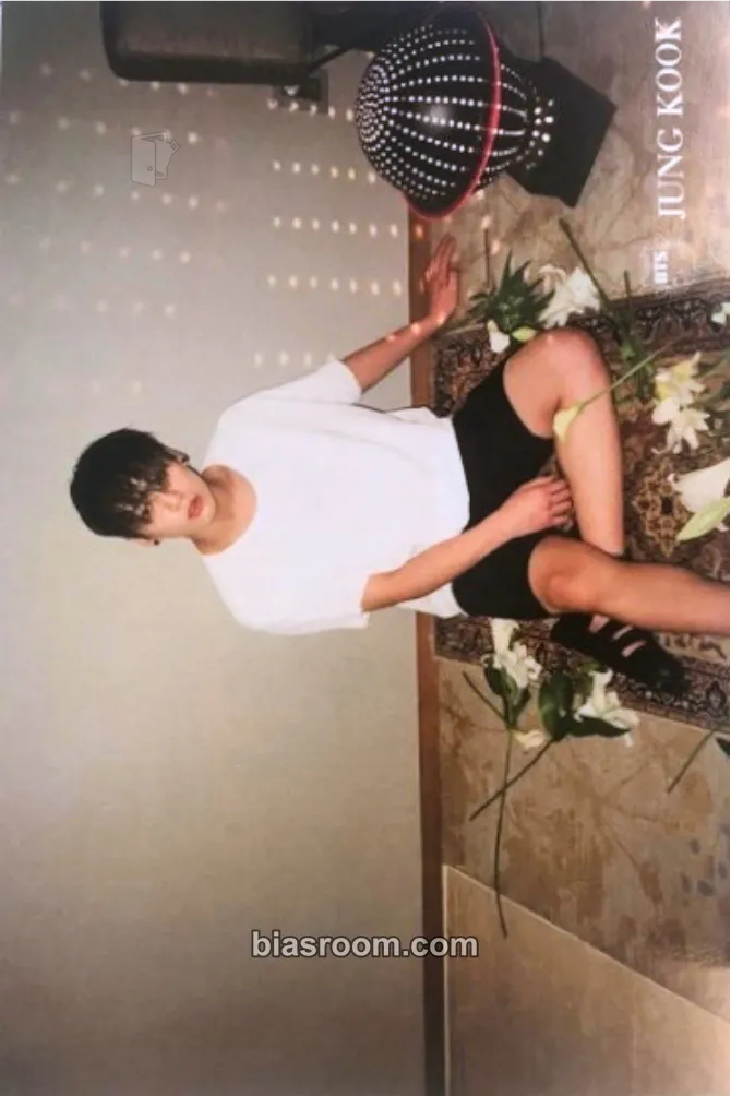Jungkook The Most Beautiful Moment in Life Pt.1 Photocard - BTS - BTS K-pop photocard