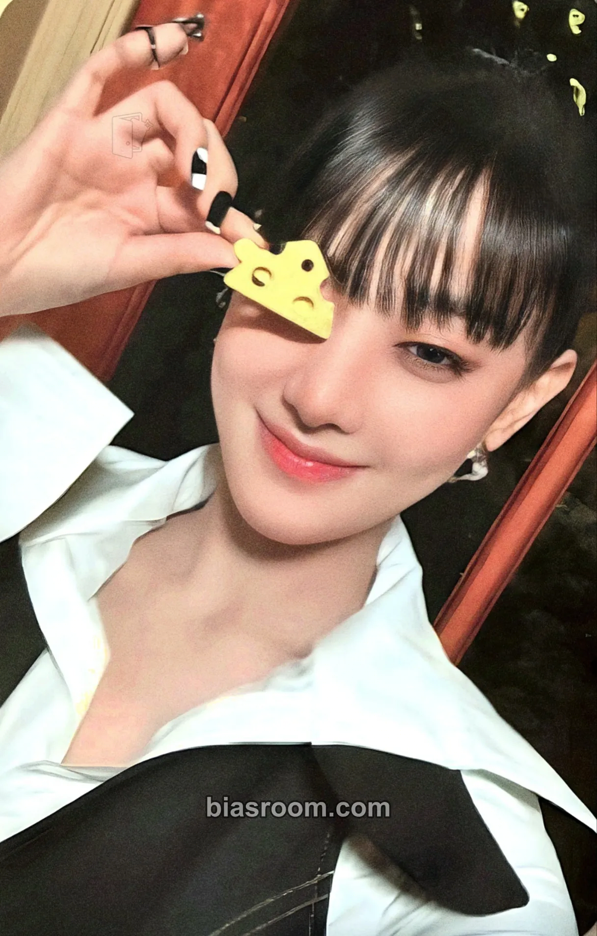 Minnie HER Photocard - i-dle - i-dle K-pop photocard
