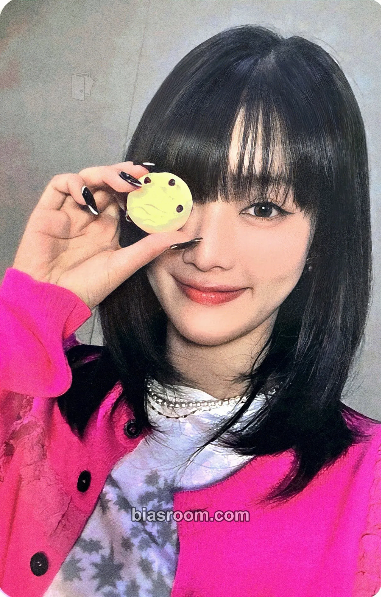 Minnie HER Photocard - i-dle - i-dle K-pop photocard