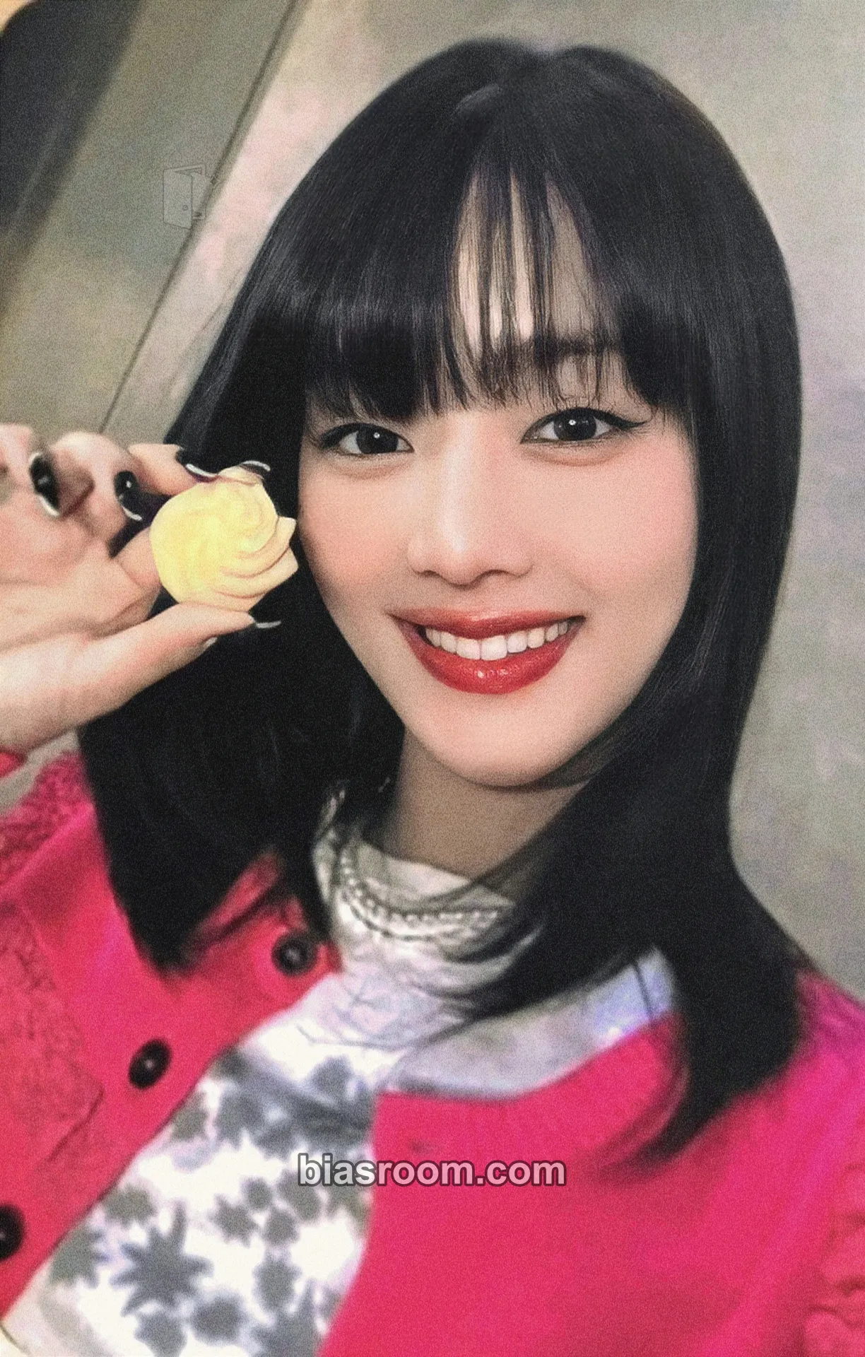Minnie HER Photocard - i-dle - i-dle K-pop photocard