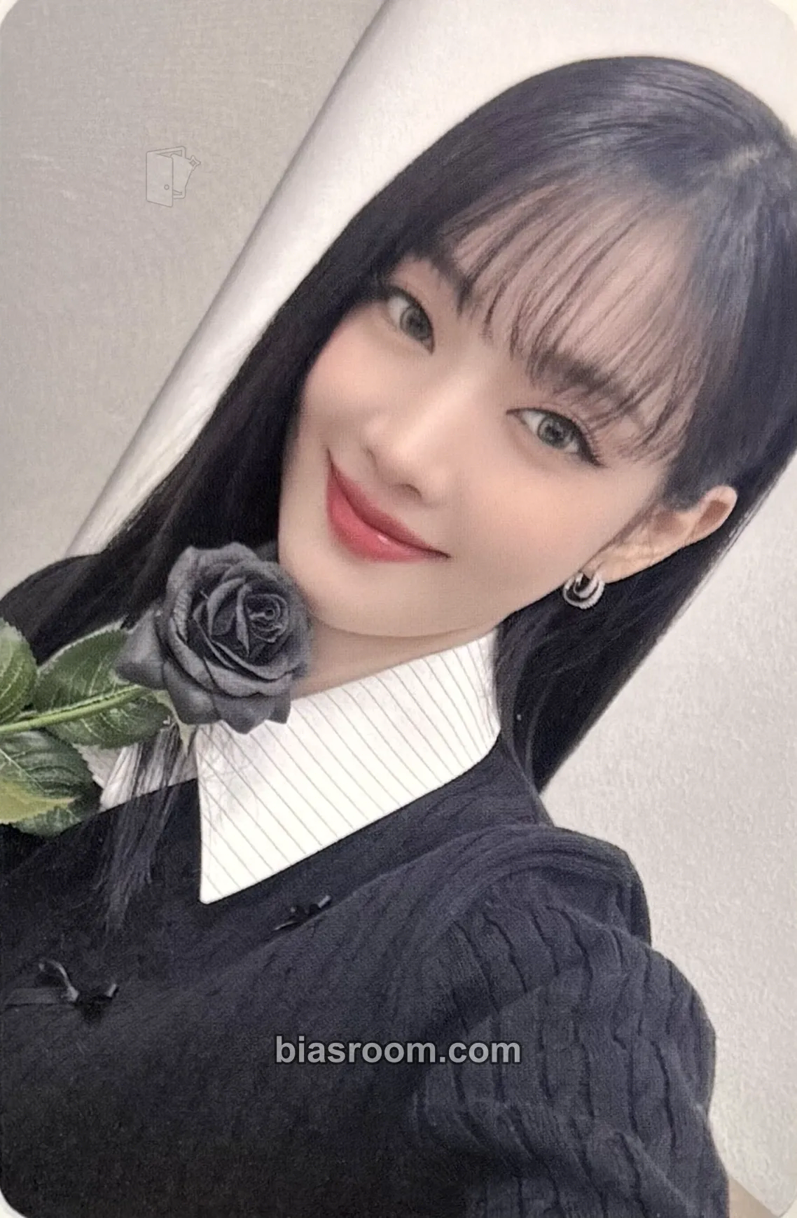 Minnie HER Photocard - i-dle - i-dle K-pop photocard