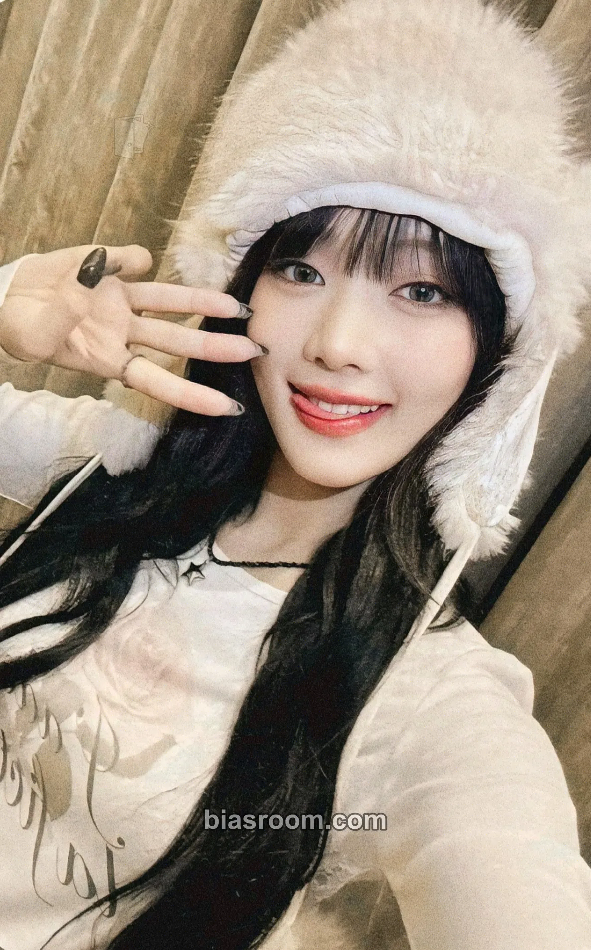 Minnie HER Photocard - i-dle - i-dle K-pop photocard