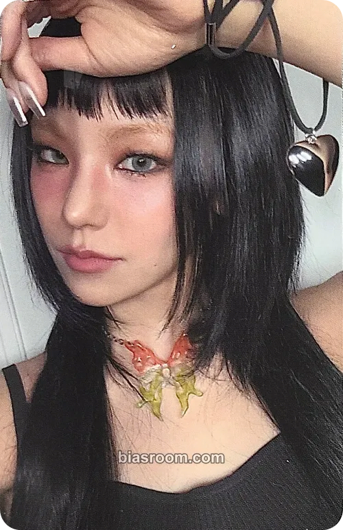 Yeji Air Photocard - ITZY - ITZY K-pop photocard