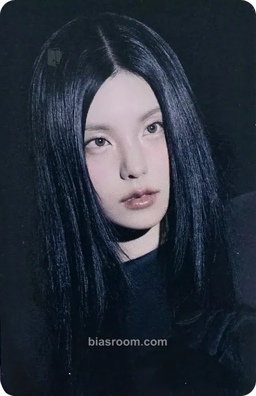 Yeji Air Photocard - ITZY - ITZY K-pop photocard