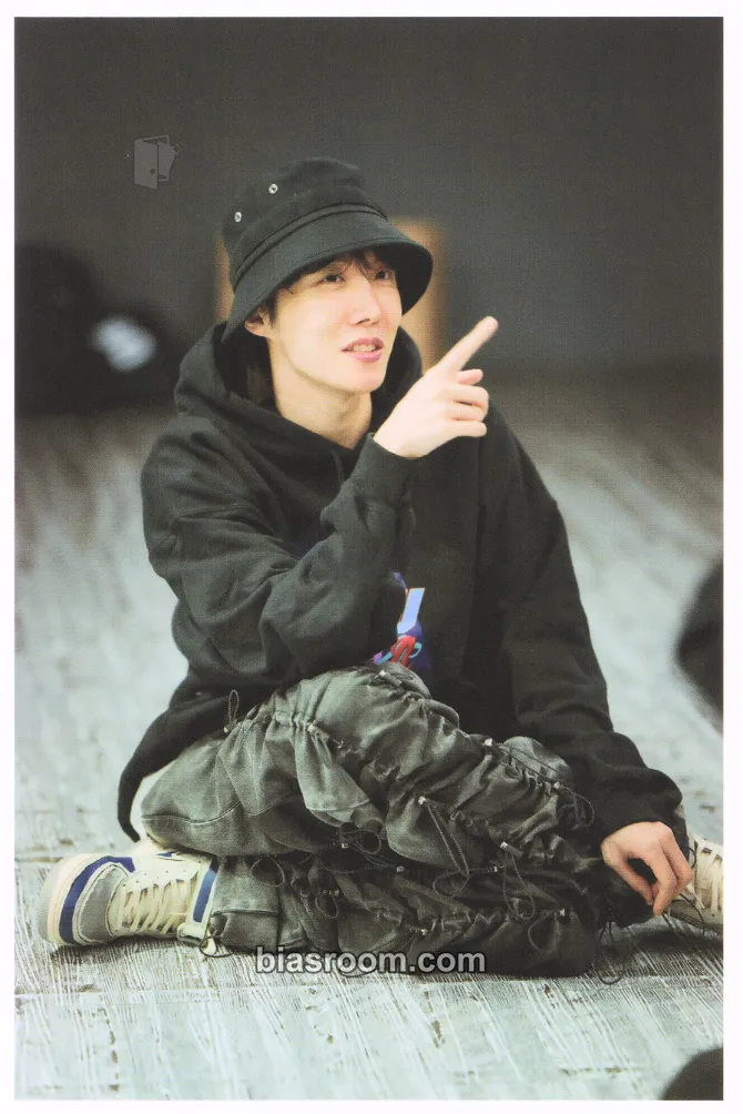 j-hope Hope On The Street Vol. 1 Photocard - BTS - BTS K-pop photocard