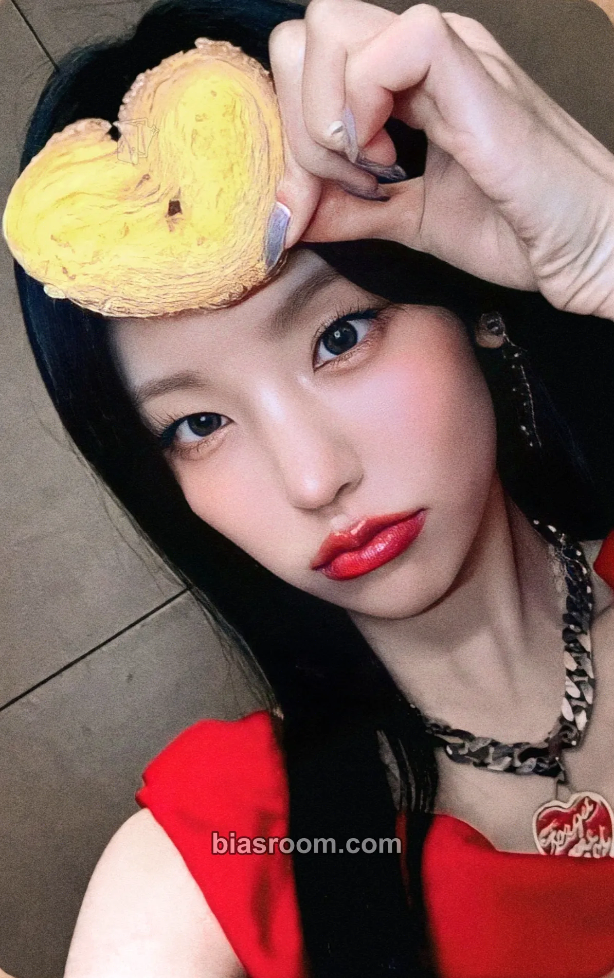 Yeji Air Photocard - ITZY - ITZY K-pop photocard