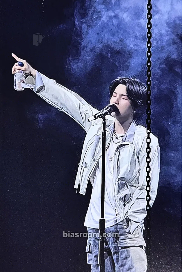 SUGA D-DAY Tour Photocard - BTS - BTS K-pop photocard