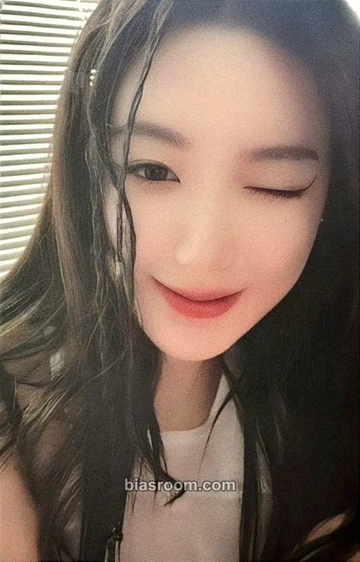 Shuhua I Sway Photocard - i-dle - i-dle K-pop photocard