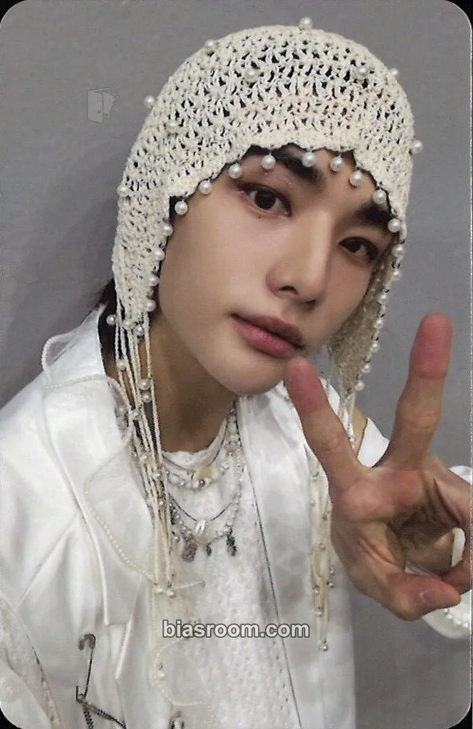 Hyunjin ATE Photocard - Stray Kids - Stray Kids K-pop photocard