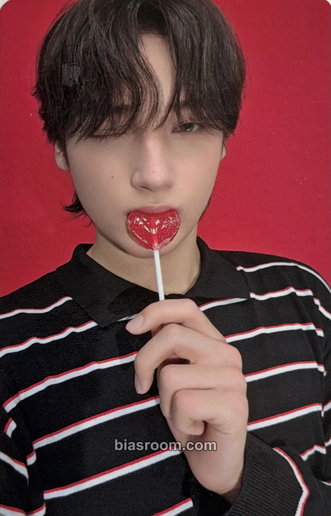 Huening Kai The Star Chapter: Sanctuary Photocard - TOMORROW X TOGETHER - TOMORROW X TOGETHER K-pop photocard