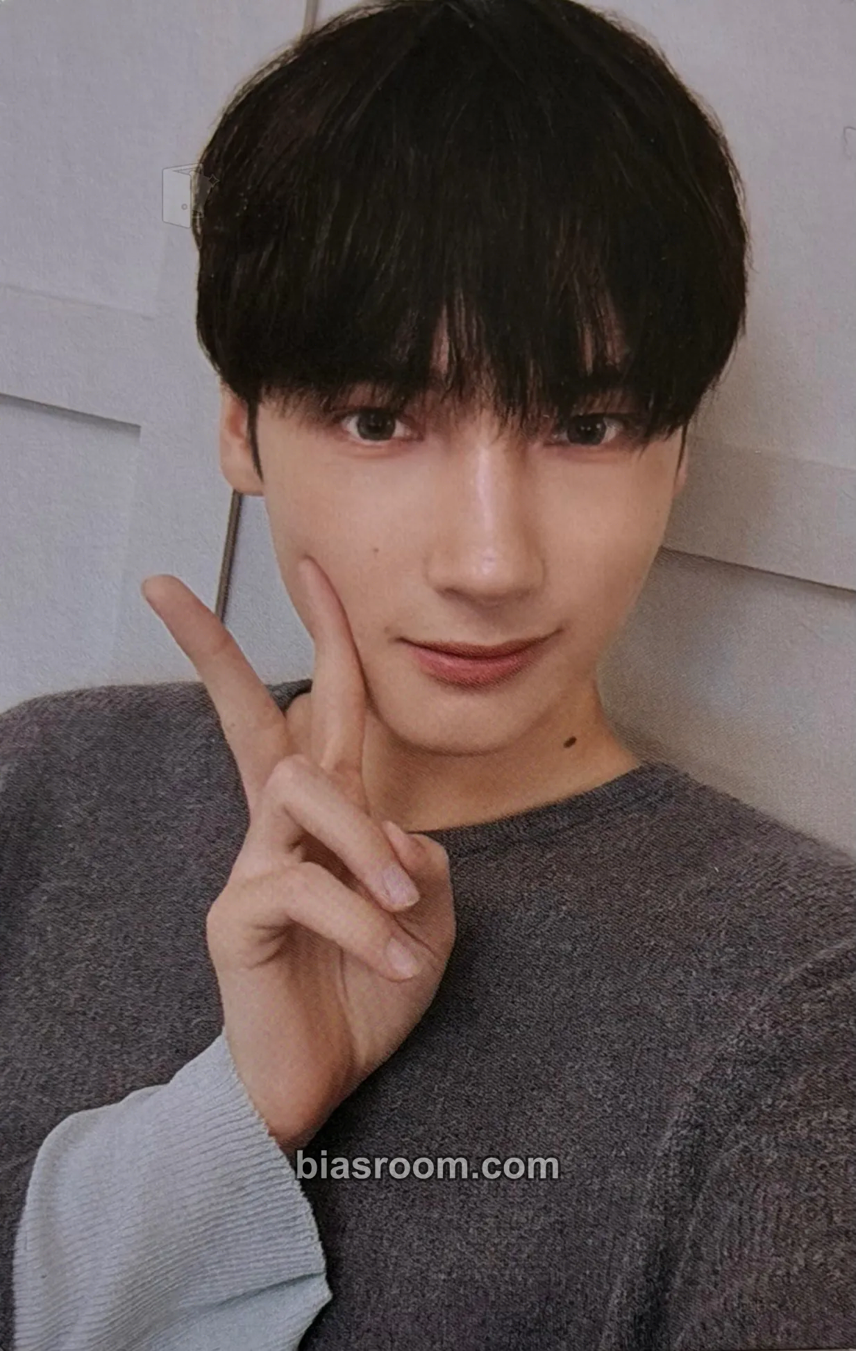 Huening Kai The Star Chapter: Sanctuary Photocard - TOMORROW X TOGETHER - TOMORROW X TOGETHER K-pop photocard