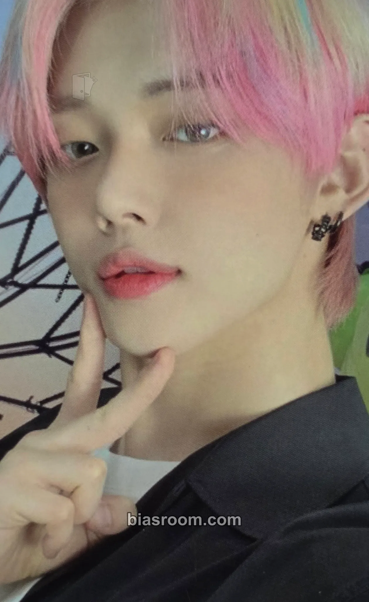 Yeonjun Minisode 1: Blue Hour Photocard - TOMORROW X TOGETHER - TOMORROW X TOGETHER K-pop photocard