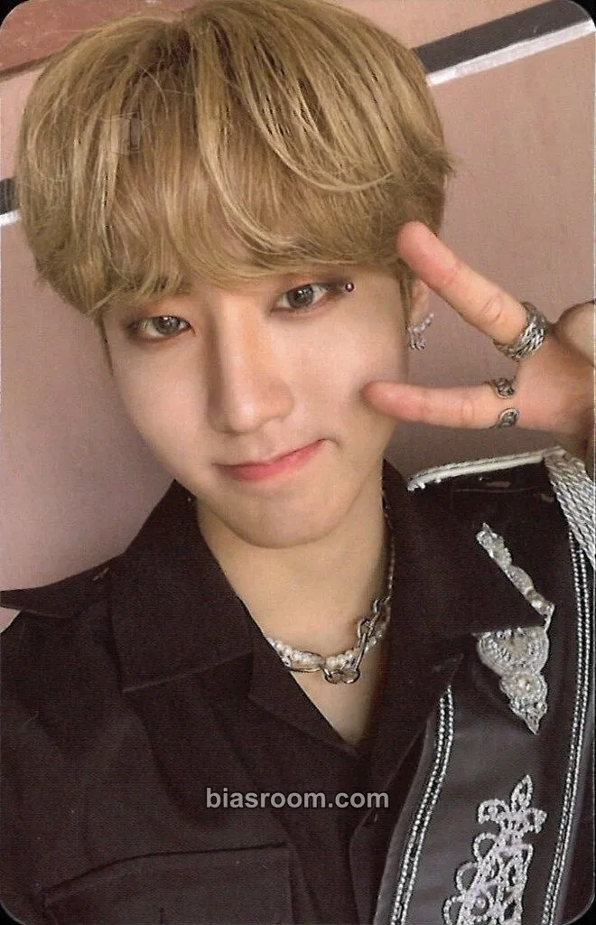 HAN NoEasy Photocard - Stray Kids - Stray Kids K-pop photocard